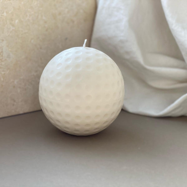 Vegane Kerze in Form eines Golfballs | MERSOR